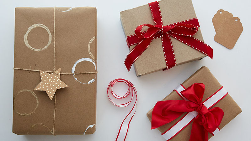 How to Wrap Presents for Cheap 