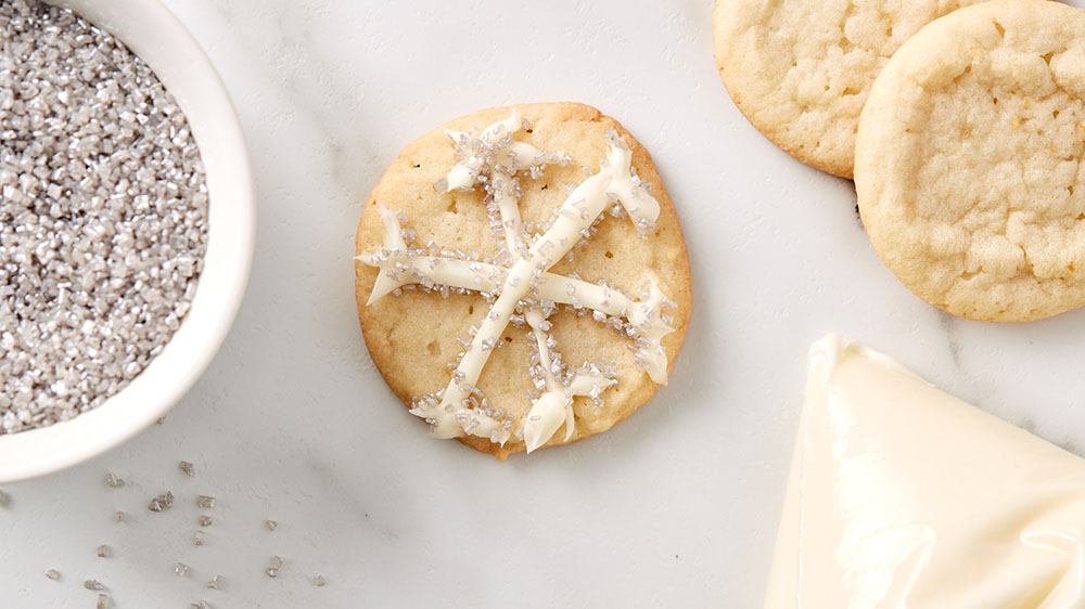 snowflake cookie