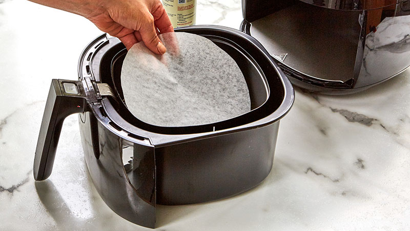 Read This Before Putting Parchment In An Air Fryer