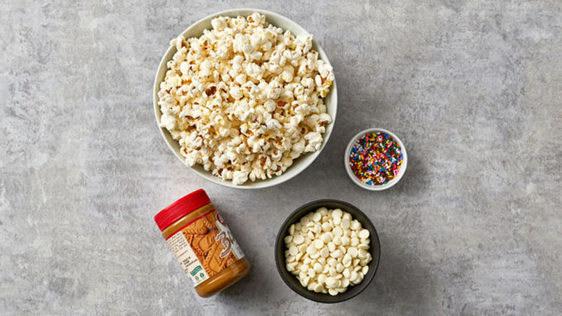 birthday cake popcorn