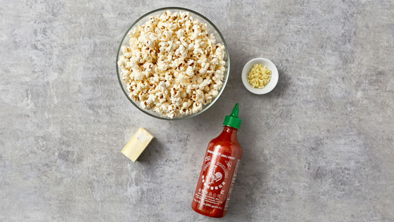 sriracha popcorn