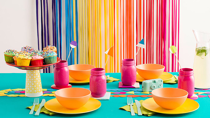 5 Super Easy Rainbow-Themed Party Ideas