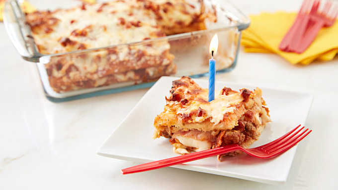 bday-pizza-cake